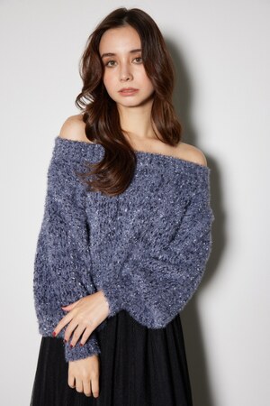 フラッフィーニットトップス