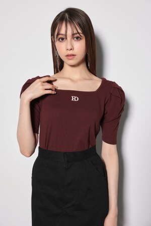 パフショルダーTシャツ