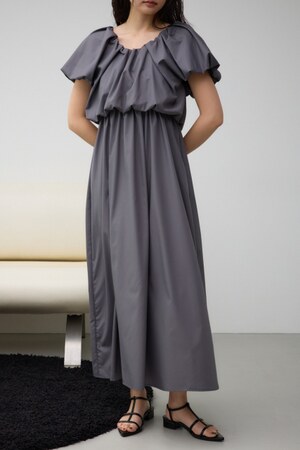 マルチウェイレーヤードキャミワンピース