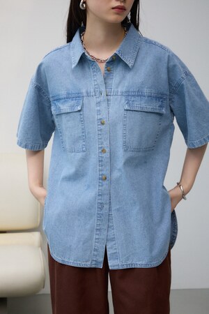 シャンブレーオーバーシャツ