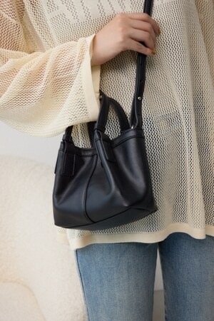 ラウンドミニショルダーバッグ