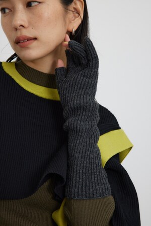 【PLUS】カラーアームウォーマー