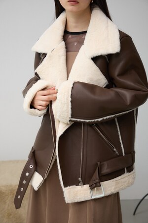 フェイクレザーB3ブルゾン