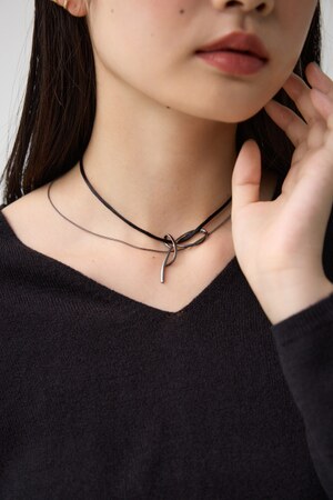 タイデザインレイヤードチョーカー