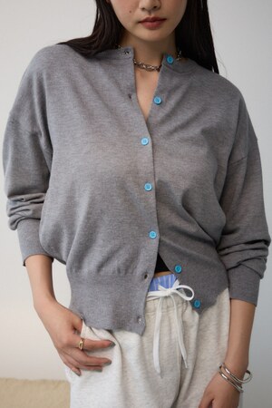 カラーボタンベーシックカーディガン