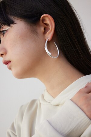 ダルメタルニュアンスビッグフープピアス