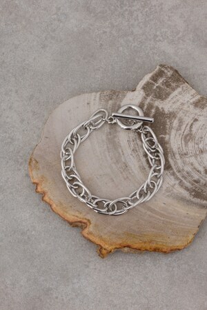 ボリュームチェーンブレスレット