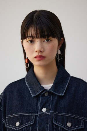 フェイクレザーバイカラーアシンメトリーピアス