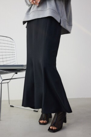 スレンダーマーメードスカート