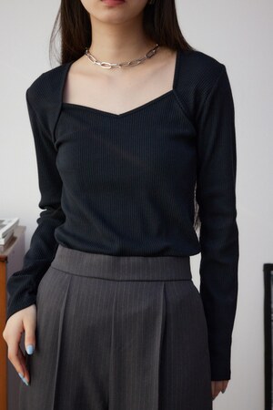 ダイヤネック長袖リブトップス