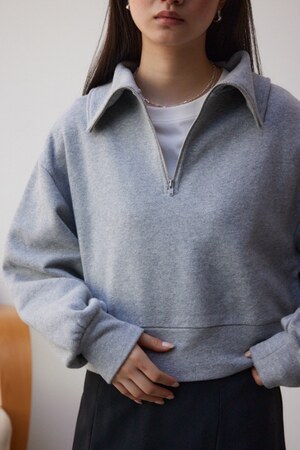 ラメ裏毛ジップアップトップス