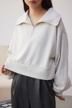 ラメ裏毛ジップアップトップス