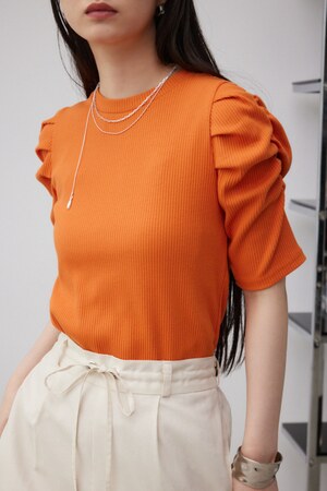 パフギャザースリーブトップス