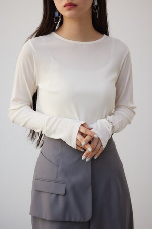 バックスリットシアーロングトップス