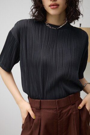 ソリッドテクスチャーTシャツ