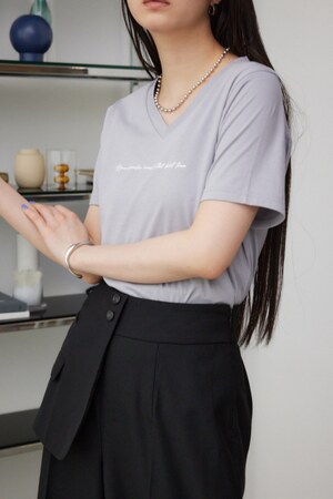 フロントメッセージロゴTシャツ