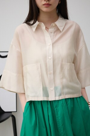 ワイドスリーブ五分袖シアーシャツ