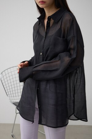 バックスリットシアーオーバーシャツ