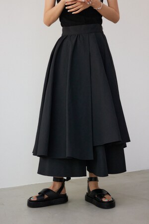 【PLUS】タックワイドドレープパンツ