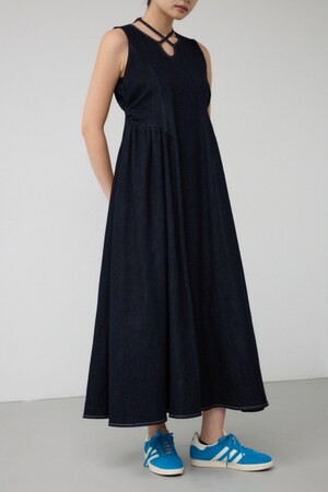 【PLUS】ホルターネックギャザーワンピ