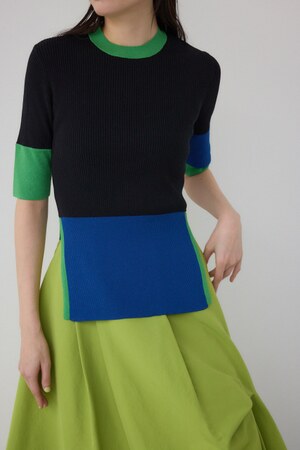【PLUS】カラーブロッキング5分袖ニット