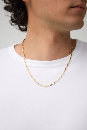 アンギュラーチェーンネックレス