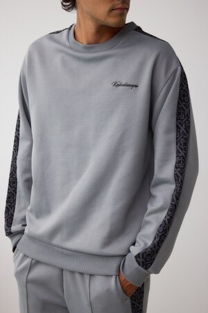 ジャガードライントップス