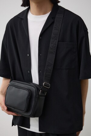 フェイクレザーミニショルダーバッグ