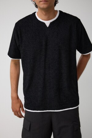 キーネックフェイクレイヤードTシャツ
