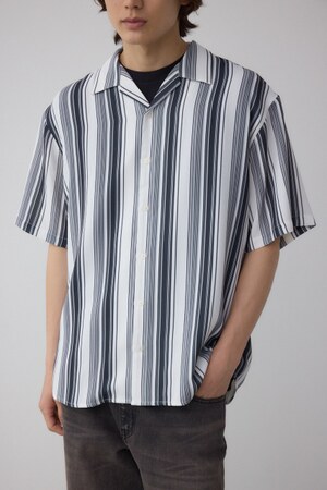 マルチストライプシャツ