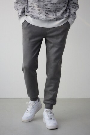 レザーライクジョガー