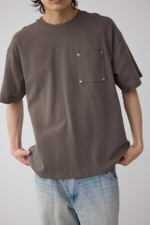 スタッズポケットリップルTシャツ
