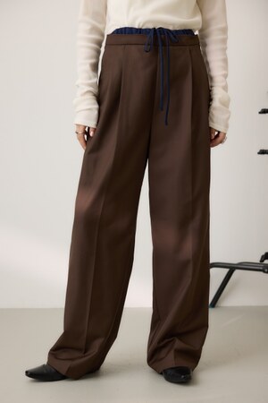 ダブルウエストタックワイドパンツ