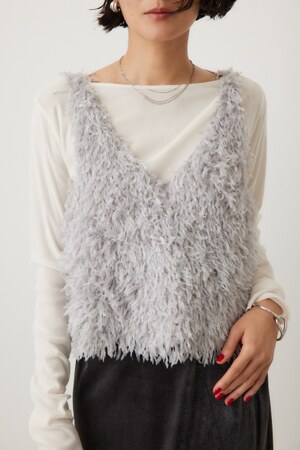 フェザーヤーンベスト