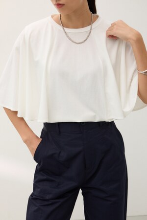 ケープライクプルオーバー