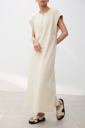 リブスリーブフロントジップワンピース