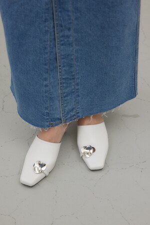 トングモチーフミュール