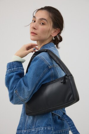 横長パフバッグ