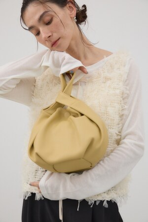 ワンハンドルラウンドバッグ