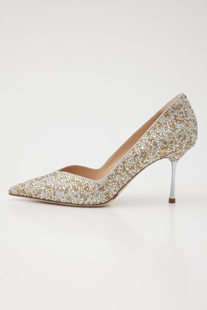 Vカットクイーンパンプス