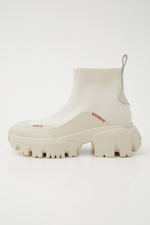 ルースボリュームスニーカブーツ