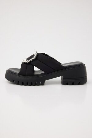 グウラシスパファーサンダル