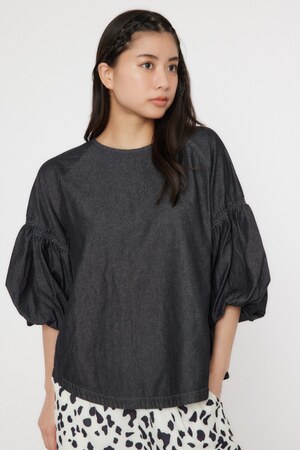 袖ボリュームバックリボントップス