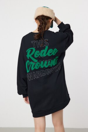 BACK 刺繍ロゴ スウェット ワンピース