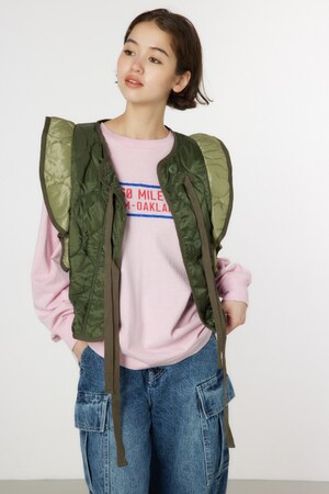 キルティングフリルベスト