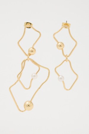 デフォルメフレームピアス