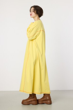 配色ステッチティアードマキシワンピース