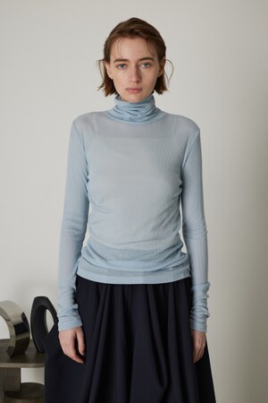 Standard turtleneck cut tops