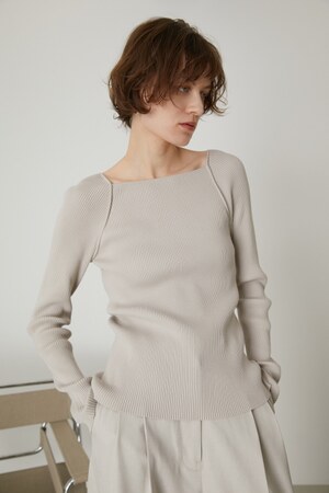 Noble slim knit tops