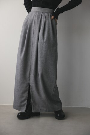 フロントジップスリットスカート